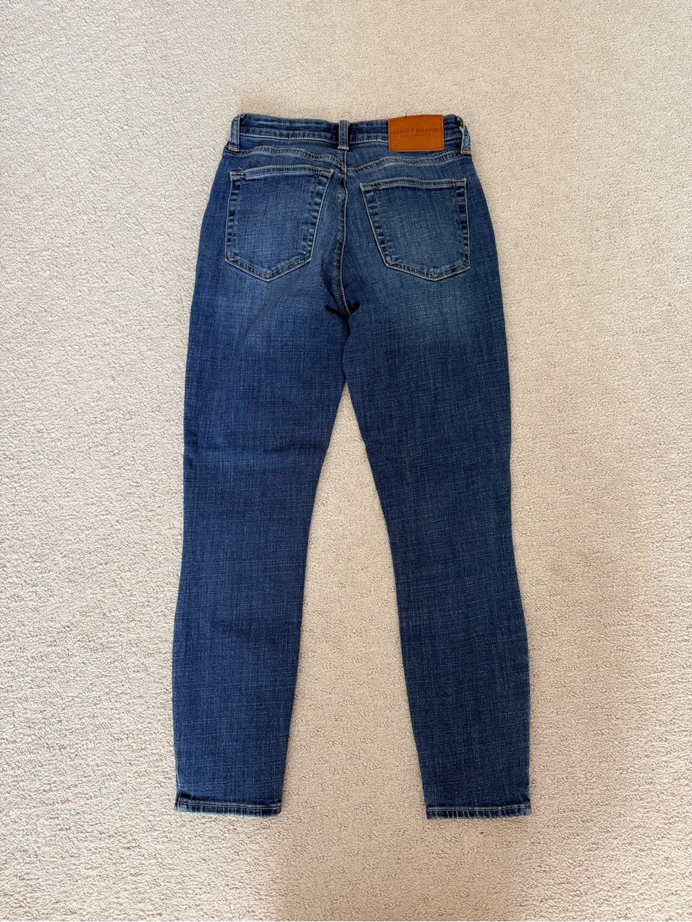 Lucky Brand, size 27. 5 pairs of Light to Dark Washes! - Picture 16 of 16